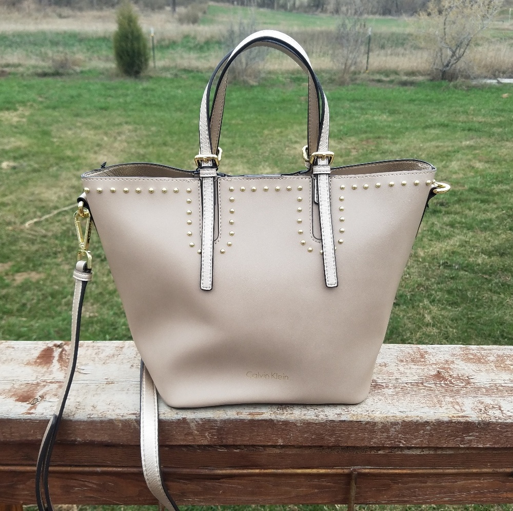 NEW Calvin Klein Crossbody
